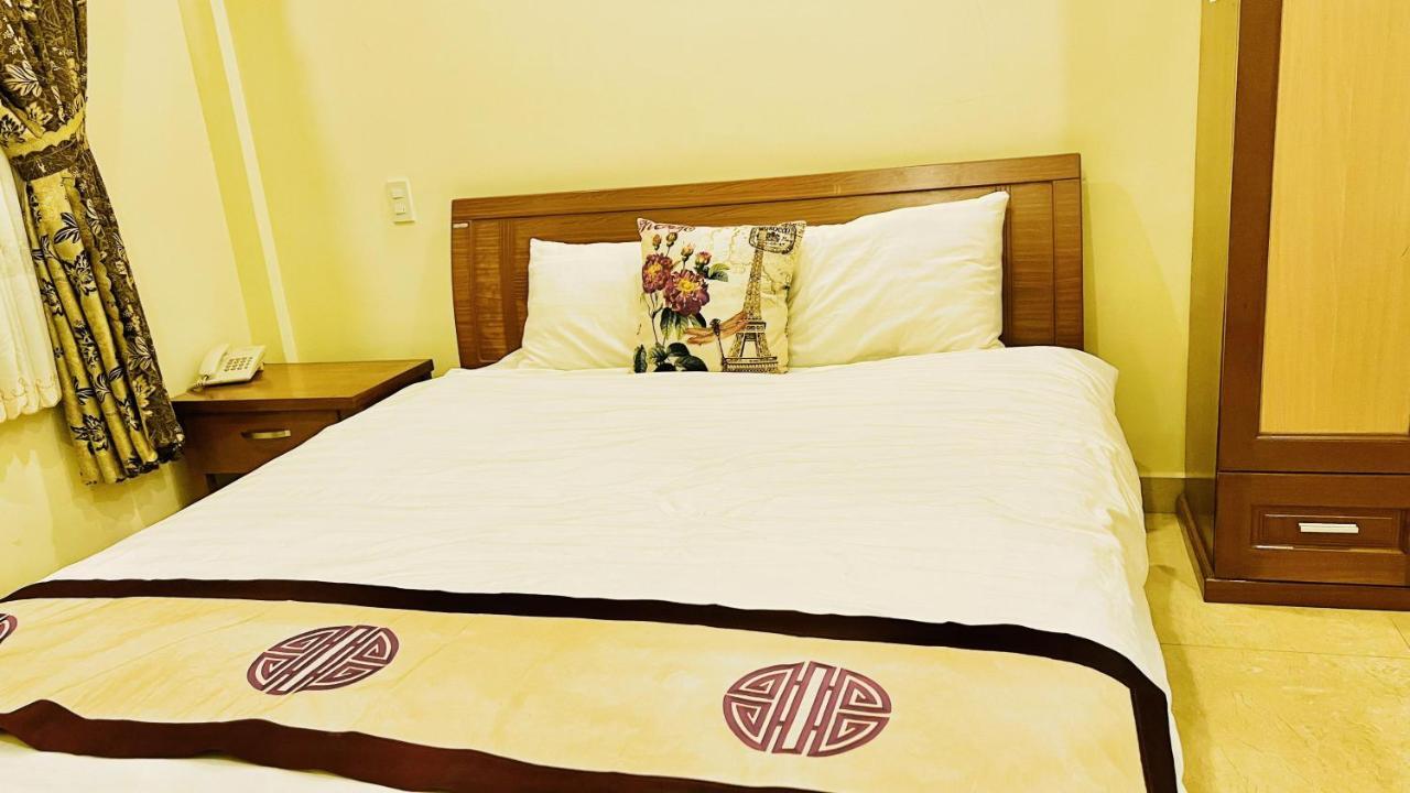 Nam Dong Hotel Да Лат Екстериор снимка